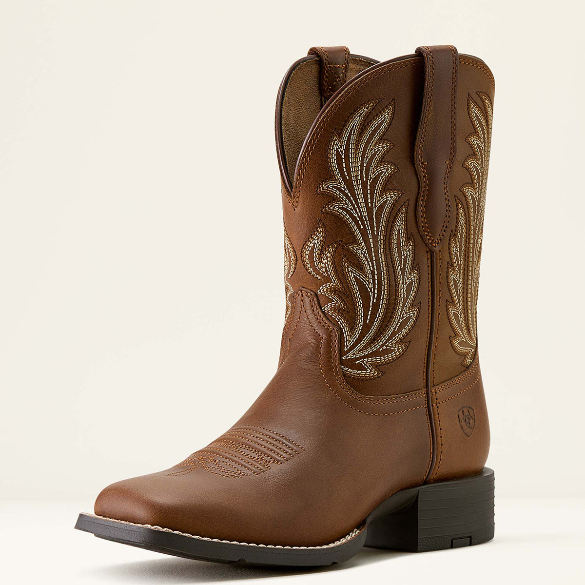 Ariat Women’s Round Up Filly Cowgirl Boot in Sorrel Crunch caramel brown leather featuring a 9-inch shaft, five-row stitching, and a wide square toe.