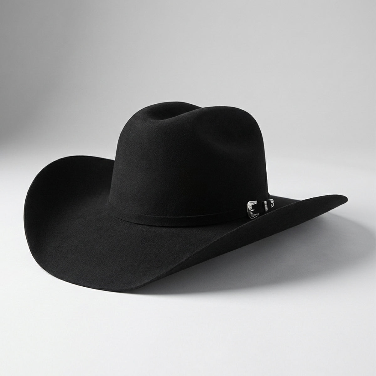 Cuernos Chuecos Oscar black 100x Rabbit fur felt cowboy hat.
