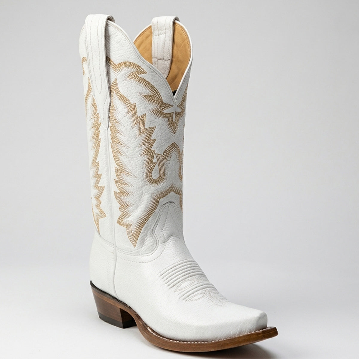 Los Altos women's white leather cowboy boot with sip toe profile.