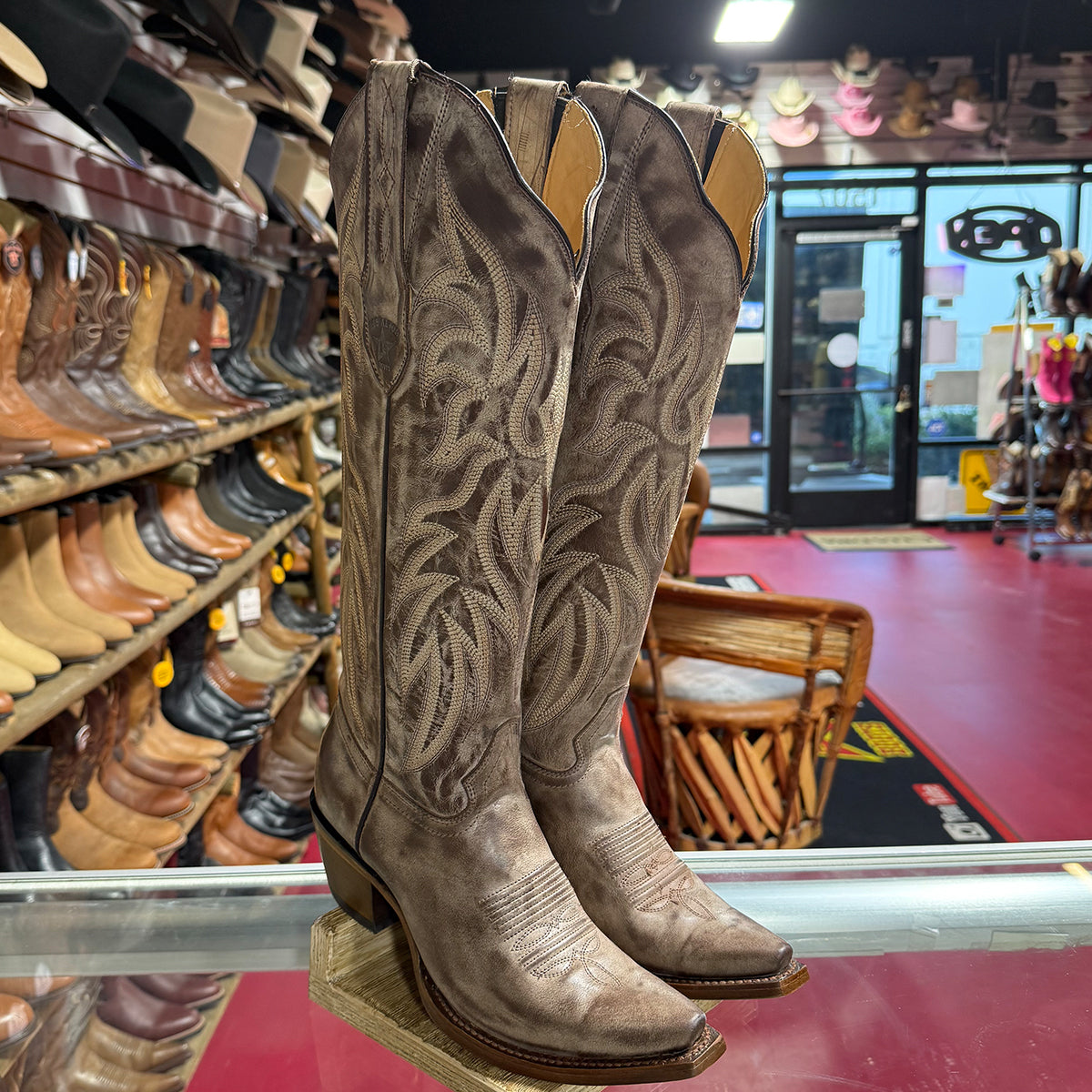 Los Altos Vintage Brown Knee High Boots