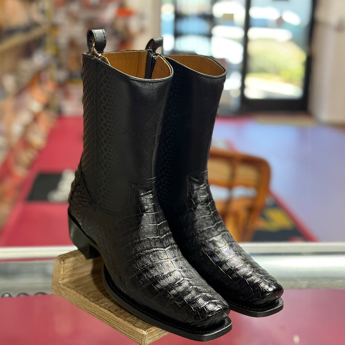 Los Altos Black Caiman Boots 7x Square Toe