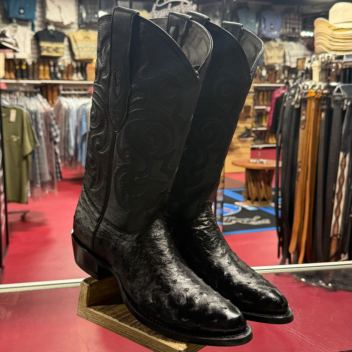 Los Altos Black Ostrich Western Boots R-Toe