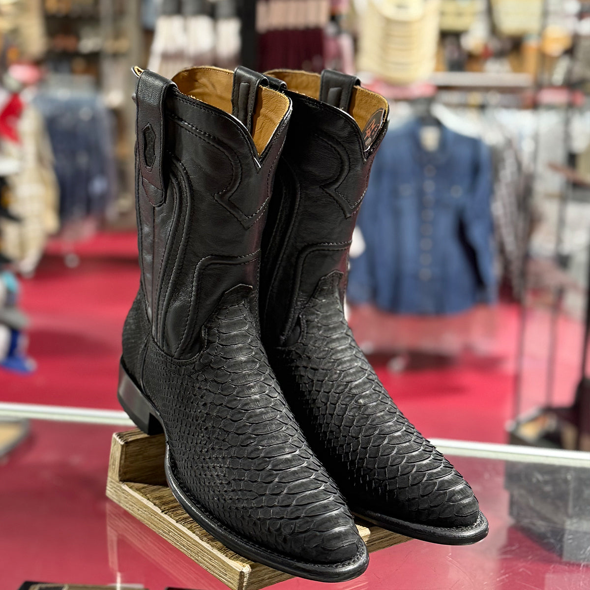 Los Altos Black Snakeskin Cowboy Boots