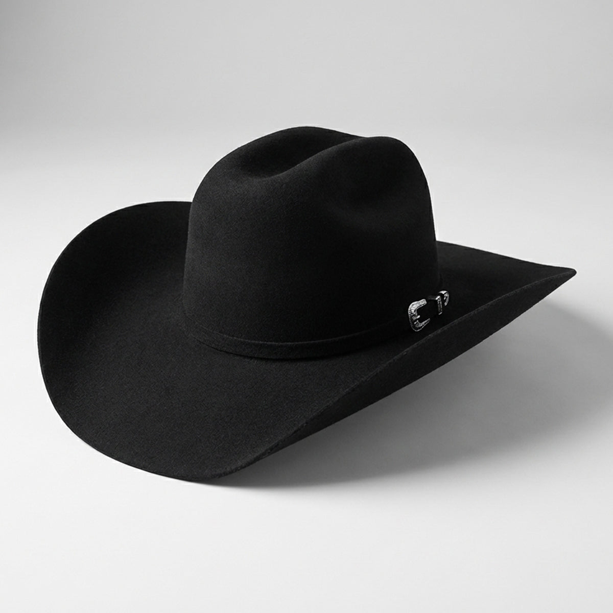 Cuernos Chuecos 6x Oscar black wool felt western hat.