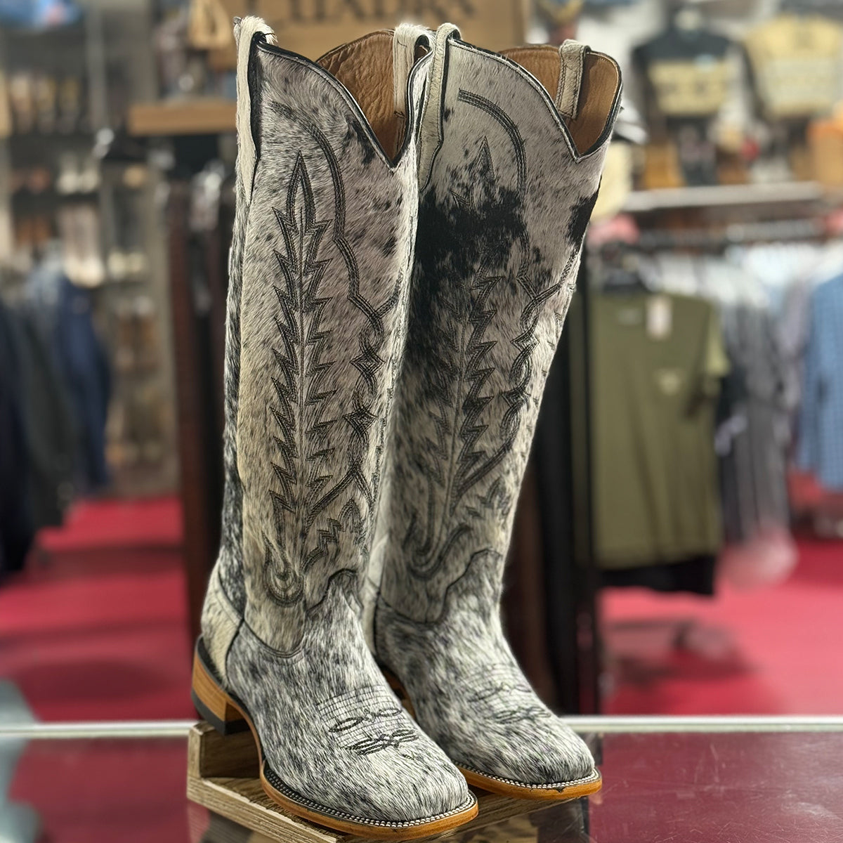 Milky Hair-On Hide Boots | Lirac Boots Square Toe