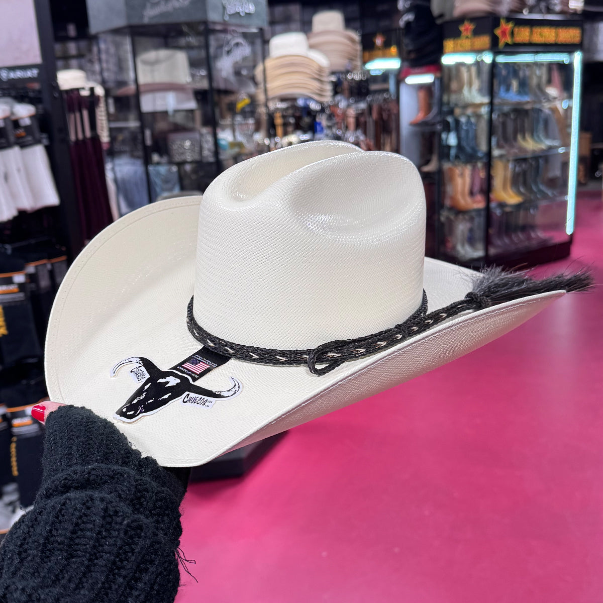 Cuernos Chuecos Maverick straw hat cowboy hat