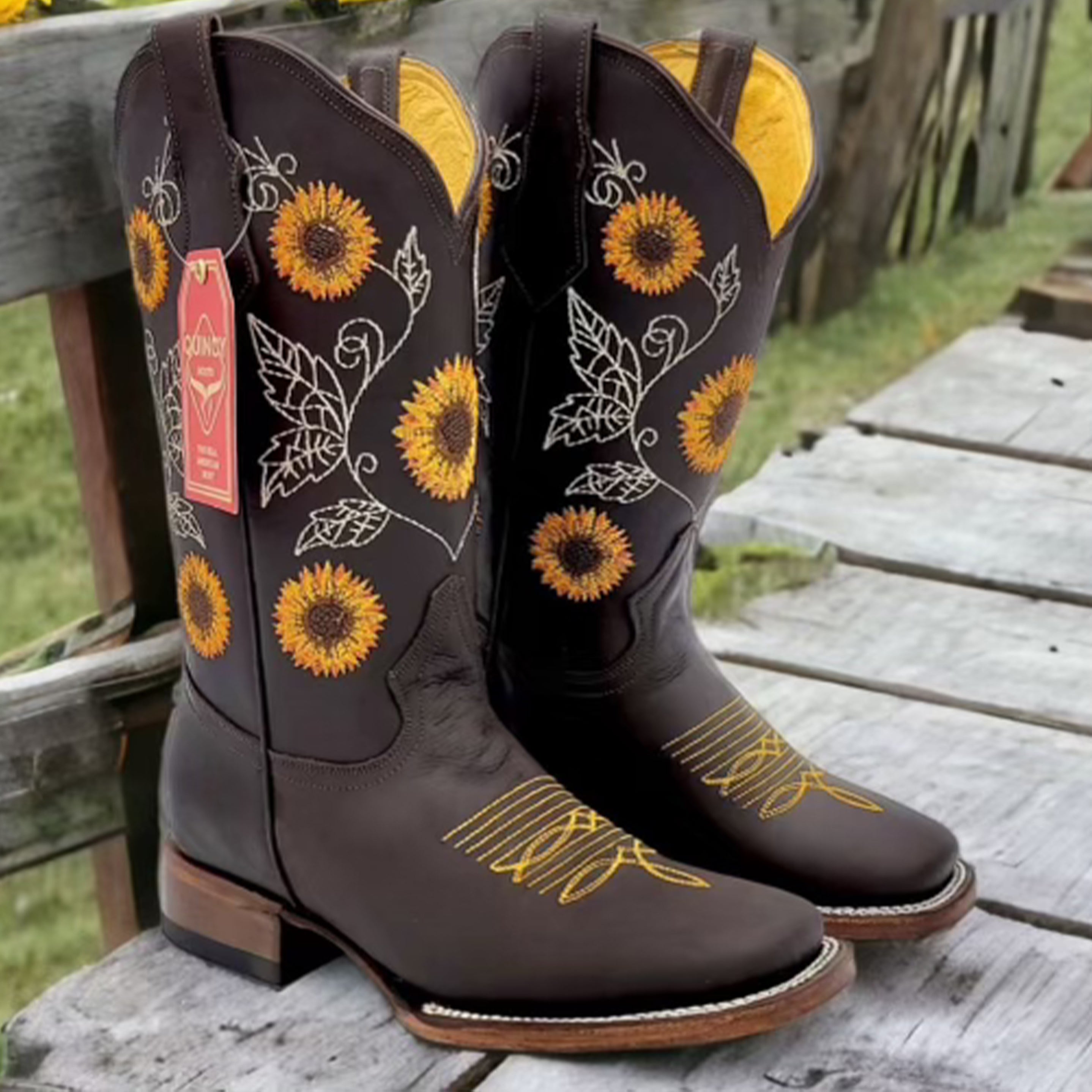 botas de girasoles