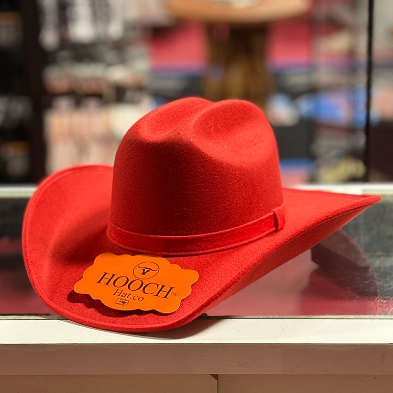 Red cowgirl hat