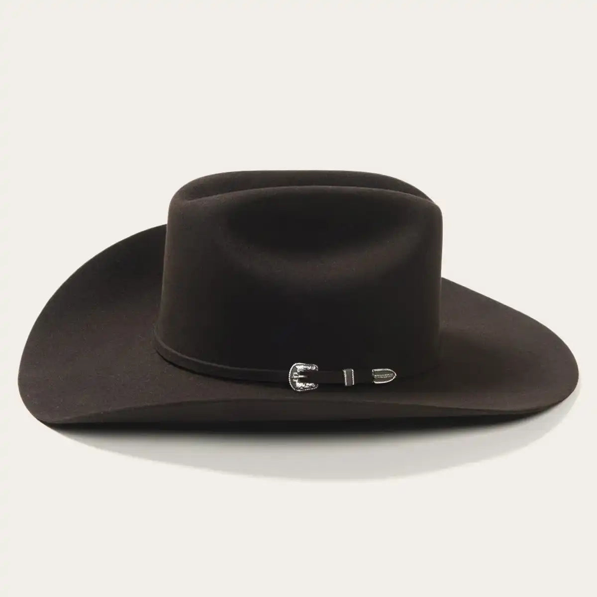 Side view of the Stetson 6X Skyline dark chocolate fur felt western hat showing the hatband detailing and brim curvature.