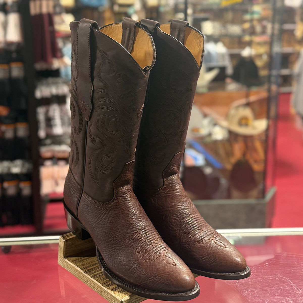 Los Altos brown bull shoulder cowboy boots