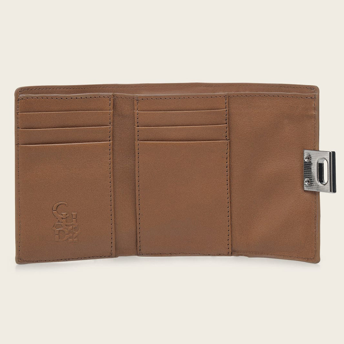Inside view of cuadra wallet