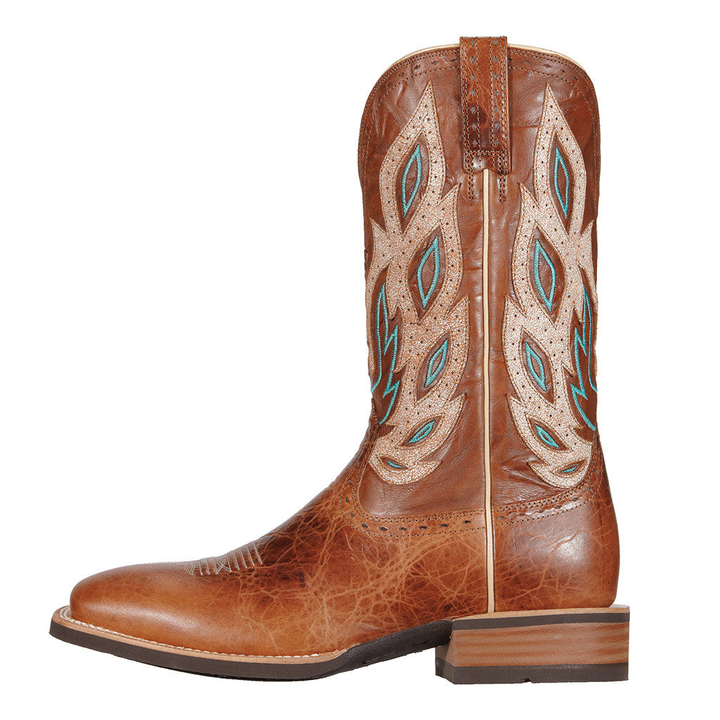 side view of Ariat Nighthawk