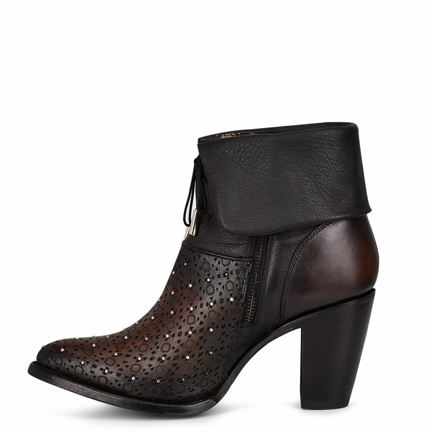 Inside view Cuadra Booties