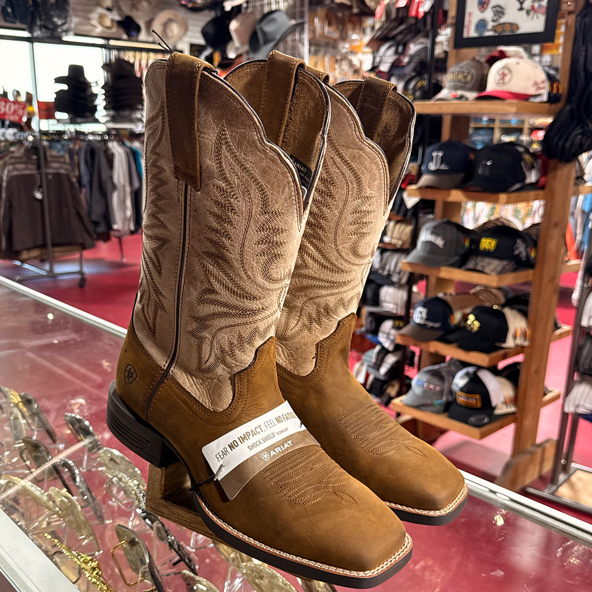 Ariat ウエスタンブーツ ブラウン スクエアトゥ Ariat Brush Creek Men's Taupe Brown Wide Square Toe Cowboy Boot