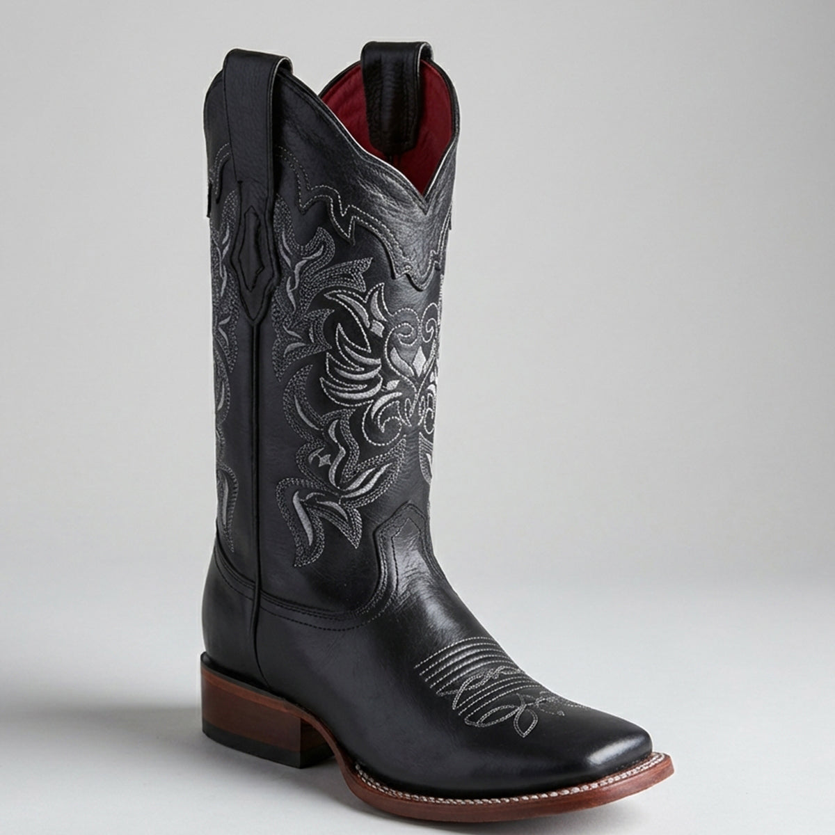 Los Altos women's black leather wide square toe cowboy boot.