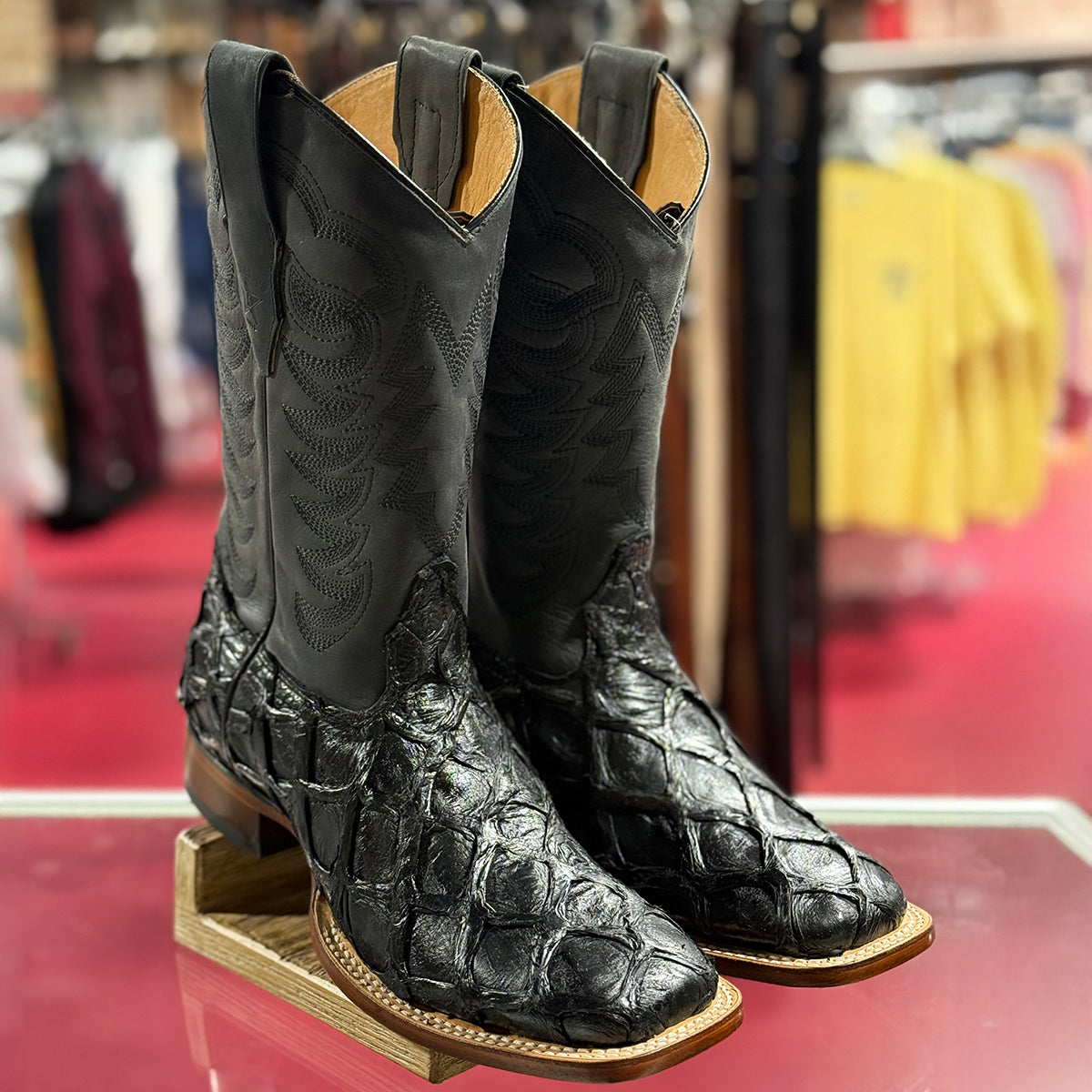 Los Altos black pirarucu boots square toe