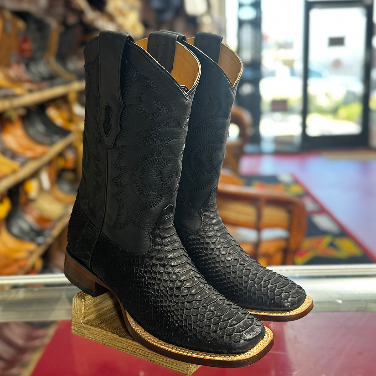 Los Altos Black Snakeskin Cowboy Boots