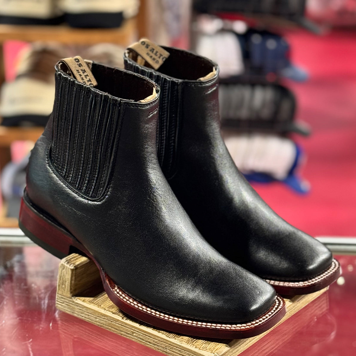 Los Altos Men's Black Wide Square Toe Ankle Cowboy Boots