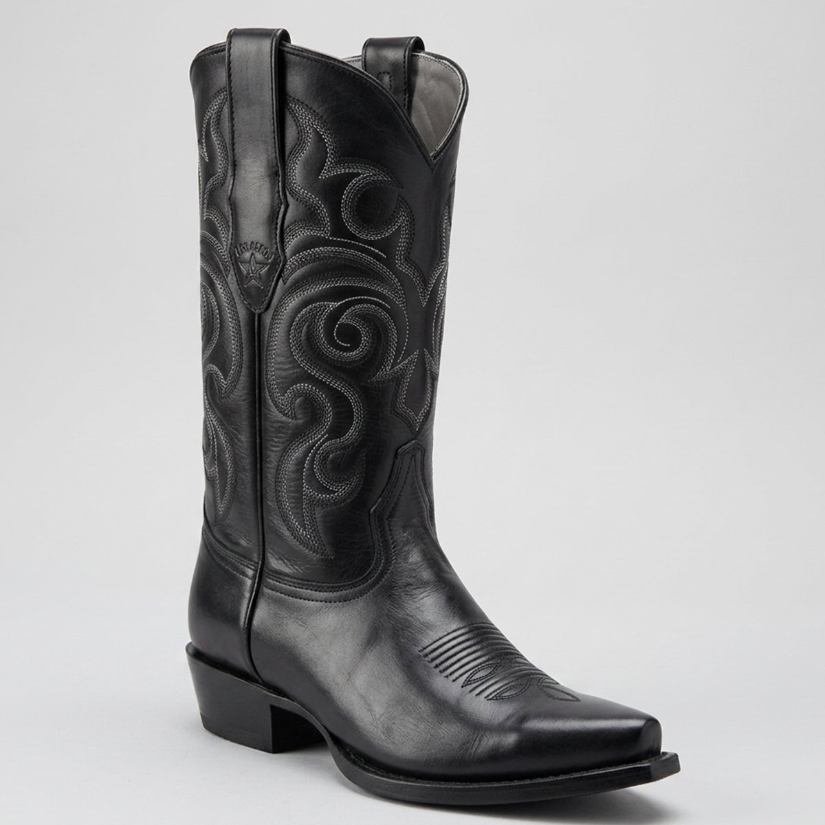 Los Altos men's black leather snip toe western boot.