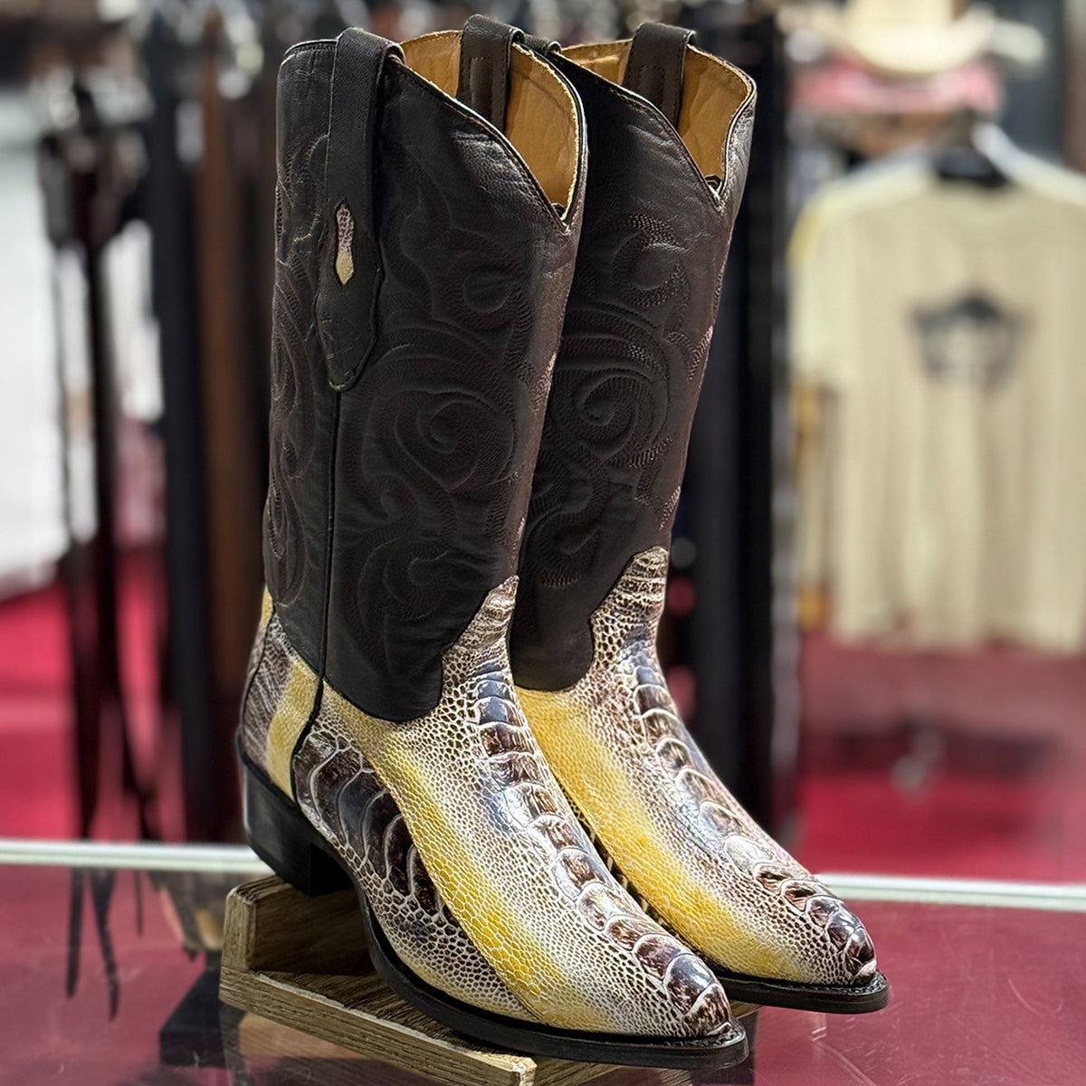 Los Altos Men's Natural Ostrich Leg Cowboy Boots J-Toe