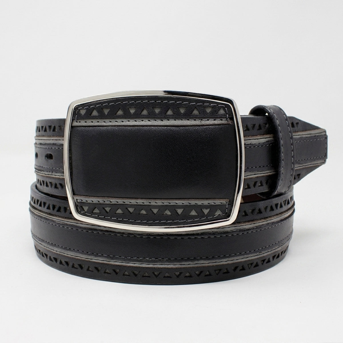 Cinto Los Altos de Piel Negro Pull Up con Diseño Láser
