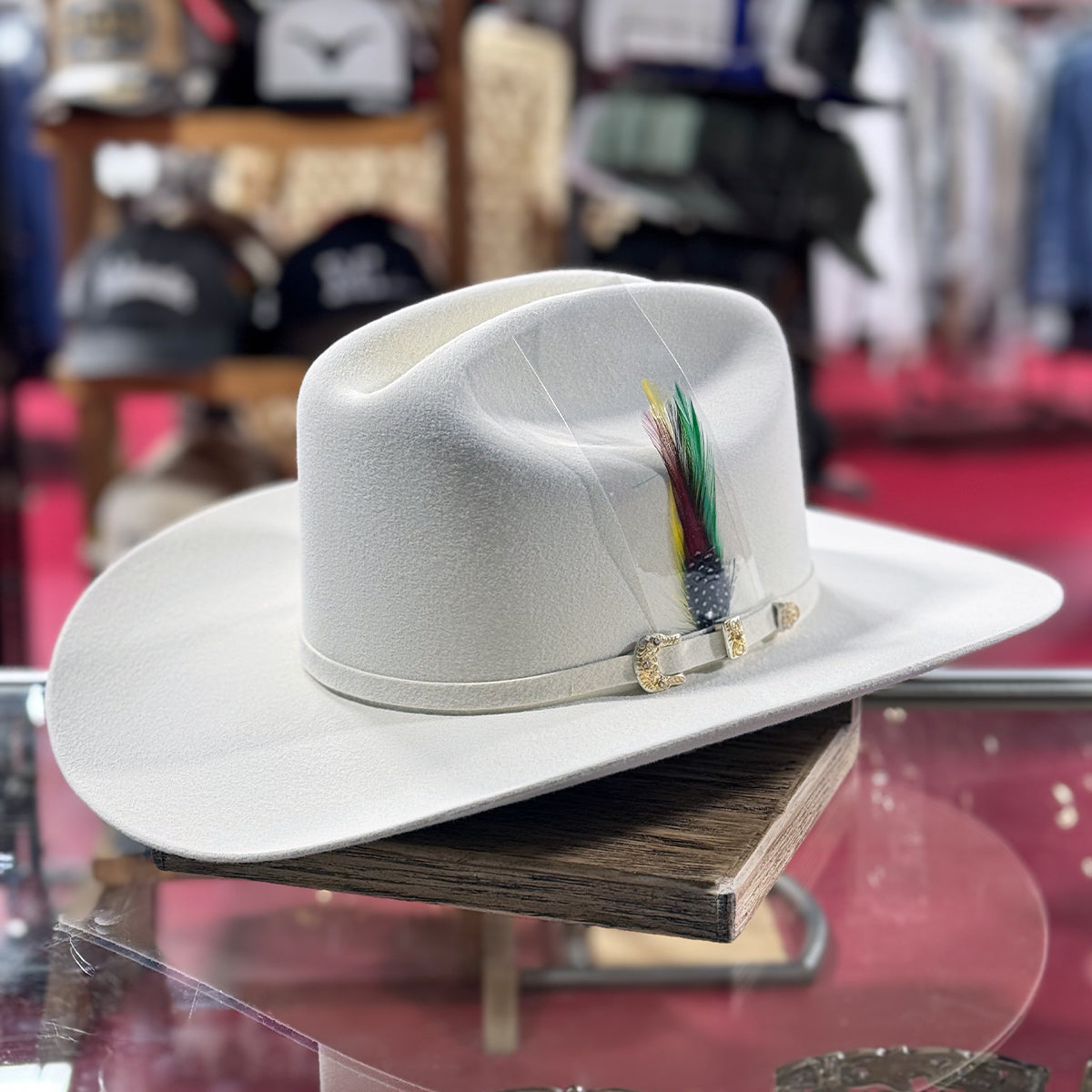Tombstone 20x Chaparral white wool felt western hat.