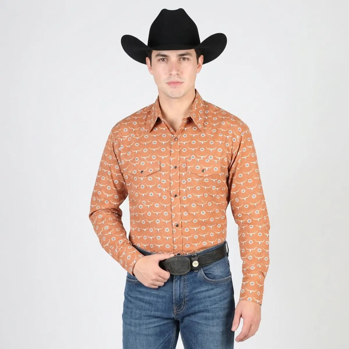Front view of a male model wearing the El General men's orange Longhorn print Western snap shirt with black cowboy hat, Western belt, and jeans.